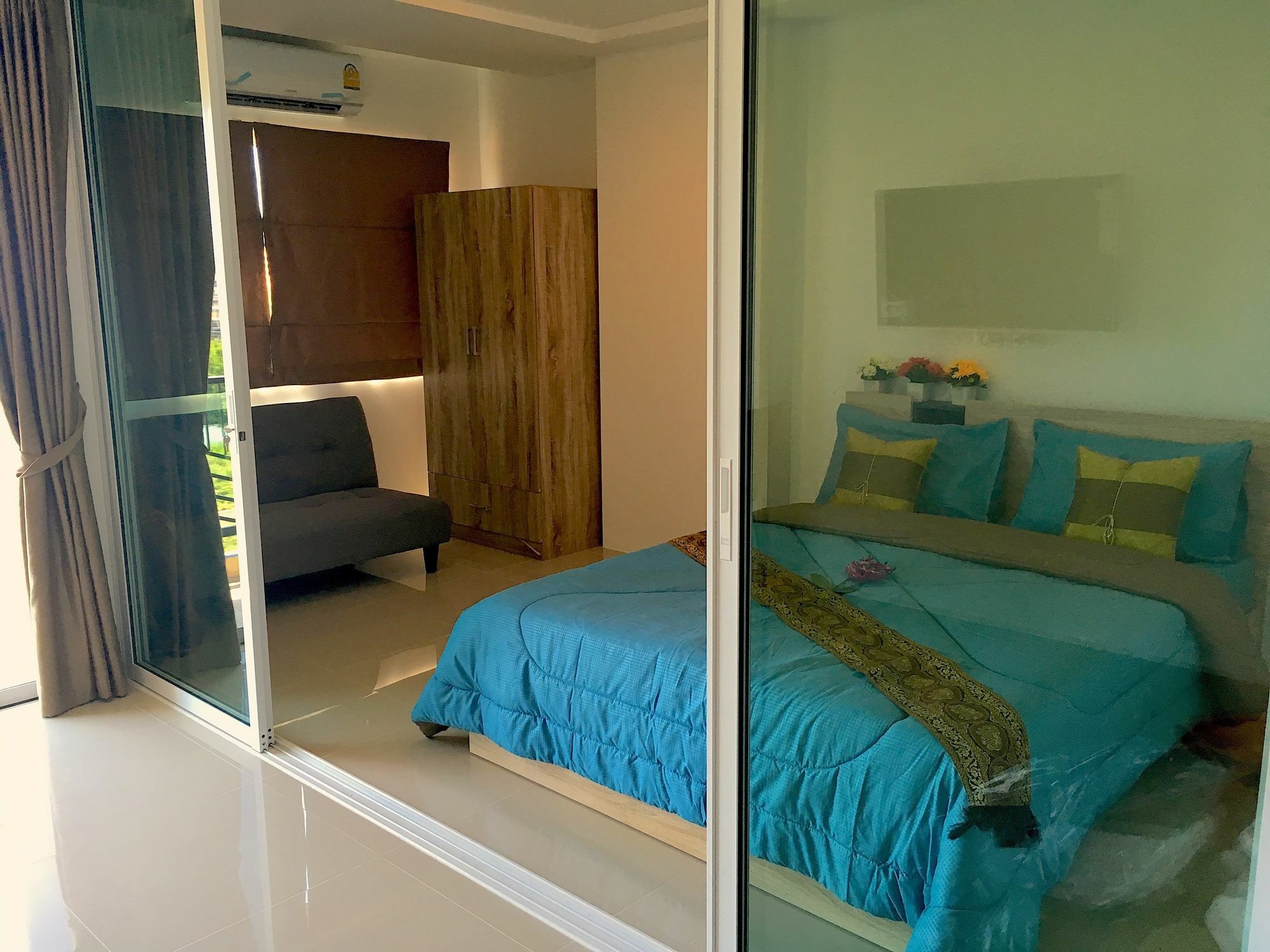 Apartamento Breezy House Jomtien Exterior foto